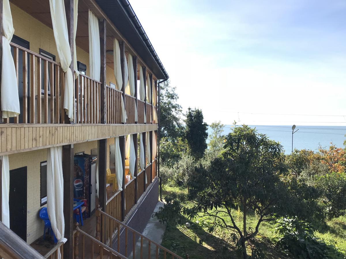 Gostievoi Dom Meri New Athos Exterior foto